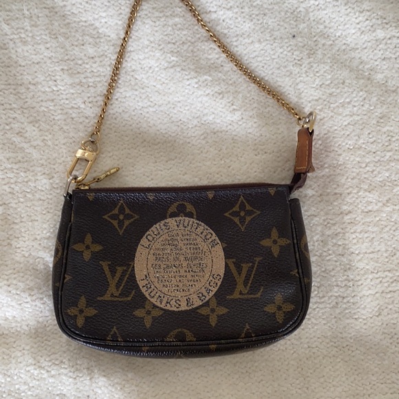 Louis Vuitton wallet - Picture 2 of 9